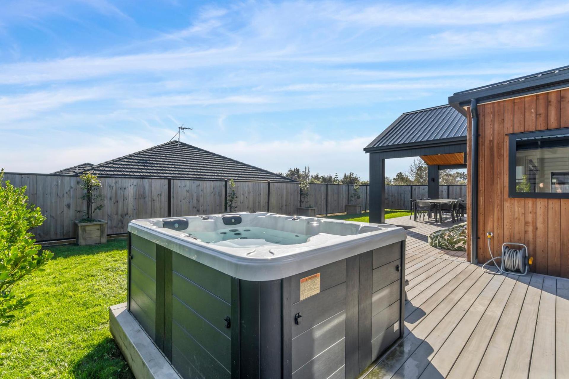 Regent Sanctuary - Martinborough Holiday Home מראה חיצוני תמונה